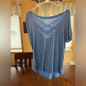 Blue crossback oversized workout shirt